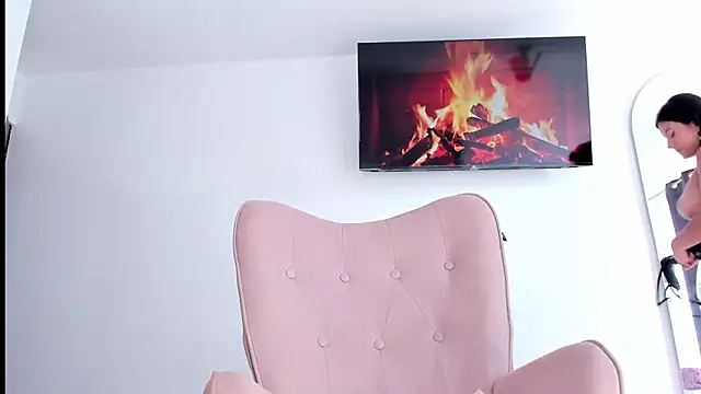 selene king2 online show from 01-29-25, 08:35