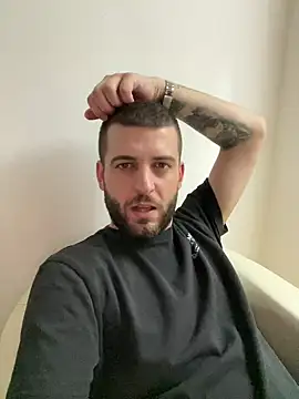 ElChapoGuzman95 online show from 02-20-25, 05:18