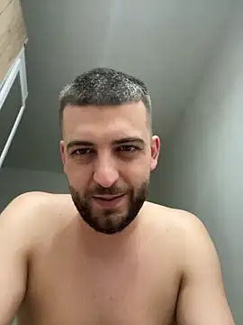 ElChapoGuzman95 online show from 03-10-25, 06:16