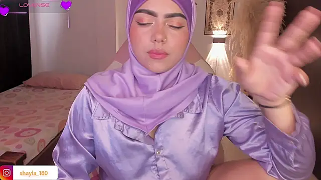 shayla 18 online show from 10-11-25, 07:34