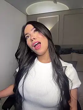 Miss blue69 online show from 03-20-26, 01:43