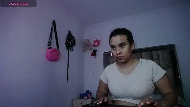 tiffany  pink online show from 11-22-25, 09:47