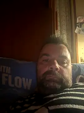 Snapshot of h4cAlex chatting on 10-06-25, 06:38 h4cAlex online show from 10-06-25, 06:38