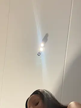 Snapshot of Neelo-Smith chatting on 12-19-24, 04:34 Neelo-Smith online show from 12-19-24, 04:34