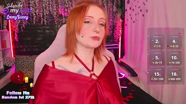 Snapshot of EmmyBunny chatting on 02-14-25, 05:46 EmmyBunny online show from 02-14-25, 05:46