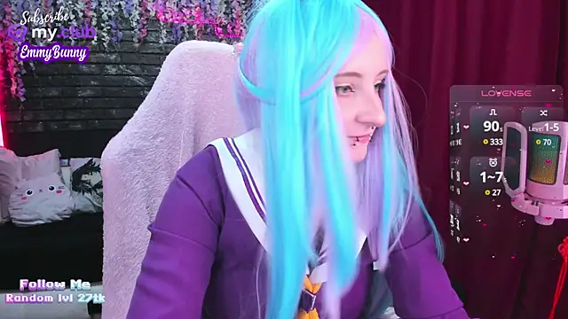 Snapshot of EmmyBunny chatting on 02-21-25, 02:27 EmmyBunny online show from 02-21-25, 02:27