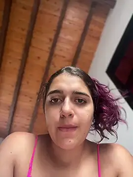 Alicia Ruiz online show from 01-10-25, 06:06