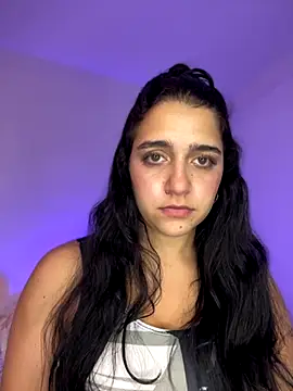 Alicia Ruiz online show from 09-15-25, 06:08