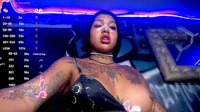 IsabellBigtitsxx online show from 02-13-26, 09:44