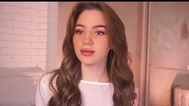 Snapshot of MaryHillty chatting on 02-10-25, 12:39 MaryHillty online show from 02-10-25, 12:39