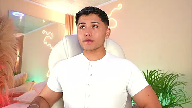 MatiasKorn online show from 04-07-26, 04:13