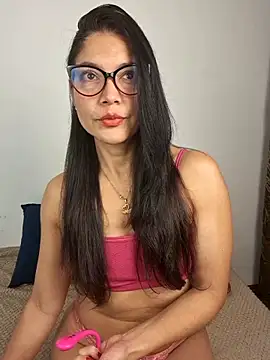 Snapshot of Alicesoul chatting on 12-22-25, 11:35 Alicesoul online show from 12-22-25, 11:35