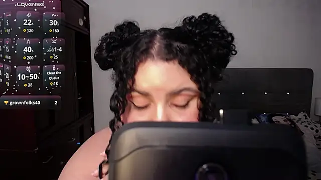 Snapshot of luisianacoxx chatting on 12-07-24, 09:28 luisianacoxx online show from 12-07-24, 09:28