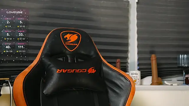 BlueCherryy online show from 11-08-25, 01:44