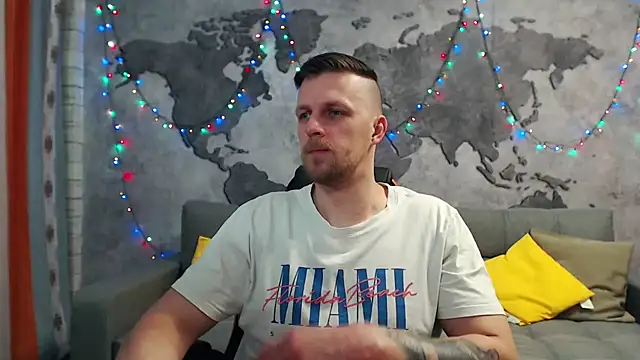 Snapshot of VikingChrisss chatting on 01-03-25, 10:09 VikingChrisss online show from 01-03-25, 10:09