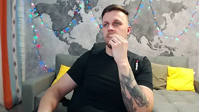 Snapshot of VikingChrisss chatting on 01-04-25, 10:27 VikingChrisss online show from 01-04-25, 10:27