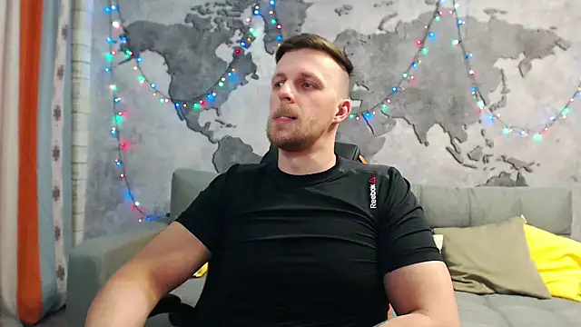 Snapshot of VikingChrisss chatting on 01-05-25, 01:26 VikingChrisss online show from 01-05-25, 01:26