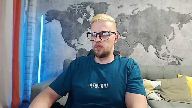 Snapshot of VikingChrisss chatting on 01-24-25, 10:53 VikingChrisss online show from 01-24-25, 10:53