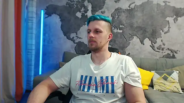 Snapshot of VikingChrisss chatting on 02-09-25, 11:14 VikingChrisss online show from 02-09-25, 11:14