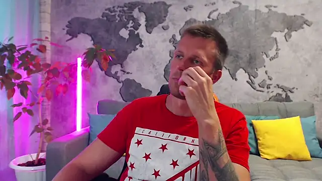 Snapshot of VikingChrisss chatting on 10-03-25, 09:28 VikingChrisss online show from 10-03-25, 09:28