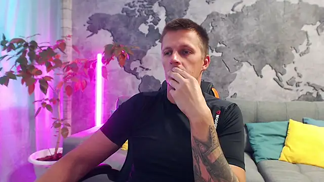 Snapshot of VikingChrisss chatting on 10-09-25, 09:51 VikingChrisss online show from 10-09-25, 09:51