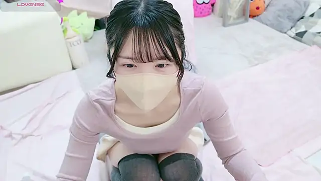 anchan  online show from 03-20-25, 03:23