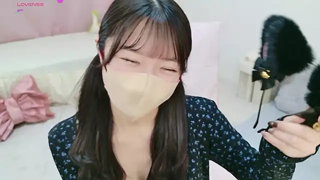 Snapshot of anchan_ chatting on 02-22-26, 02:04 anchan online show from 02-22-26, 02:04