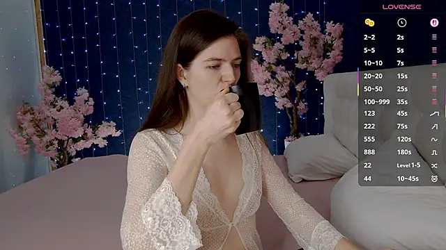 -Mirror-Girl- online show from 11-26-25, 04:46