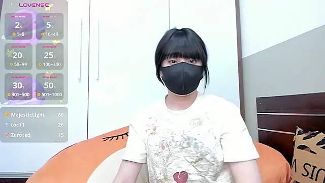 alonelove   online show from 01-18-25, 08:41