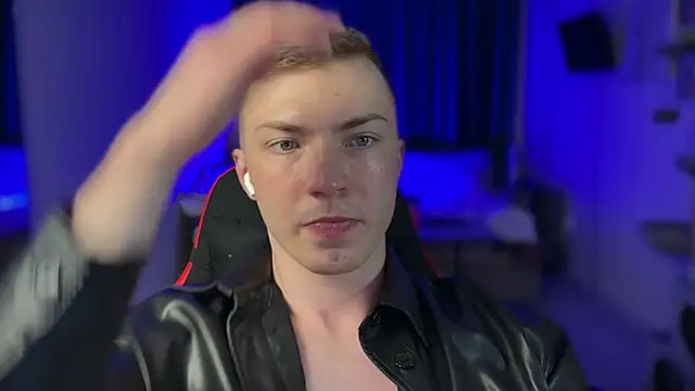 Snapshot of iron__chap chatting on 02-11-26, 07:19 iron chap online show from 02-11-26, 07:19