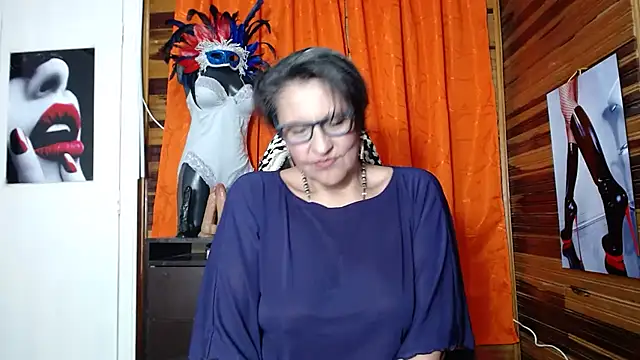 merlyna goldens online show from 02-02-25, 02:59