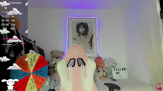 Snapshot of lucas_cute chatting on 02-26-25, 03:41 lucas cute online show from 02-26-25, 03:41