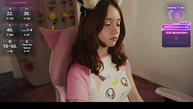 molly russell online show from 03-08-25, 06:16