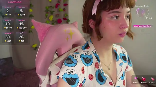 molly russell online show from 11-04-25, 10:53