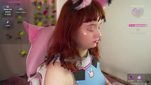 molly russell online show from 11-29-25, 06:11