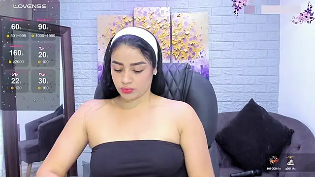 Paula Desousa online show from 02-24-25, 07:41