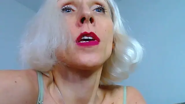 Kissiya-Allisya online show from 02-10-25, 11:45