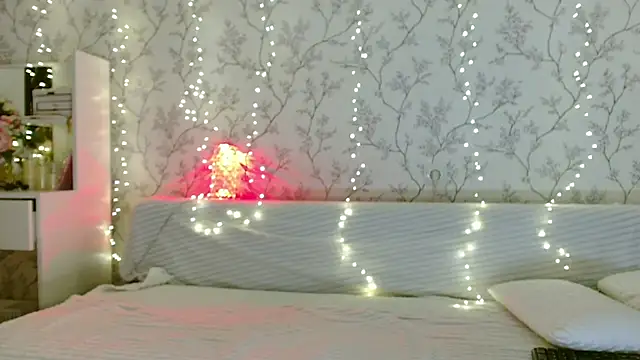 Imcarrieberry online show from 03-06-25, 02:08