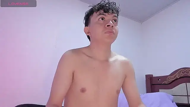 Snapshot of Lucaas_King chatting on 02-03-25, 07:31 Lucaas King online show from 02-03-25, 07:31