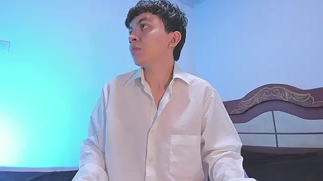 Snapshot of Lucaas_King chatting on 03-07-25, 12:56 Lucaas King online show from 03-07-25, 12:56