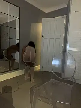 RoseMelanie online show from 02-07-25, 06:45