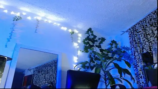 DULCE ZOE online show from 02-06-25, 12:43