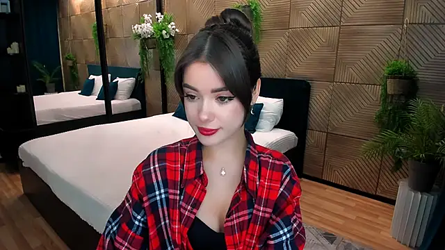 Snapshot of PutOnRepeat chatting on 11-13-25, 01:04 PutOnRepeat online show from 11-13-25, 01:04