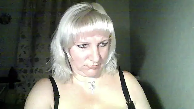 MeilomaWesa online show from 10-18-25, 06:41