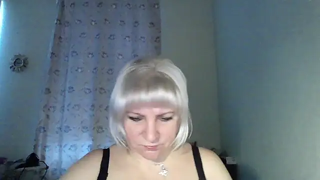 MeilomaWesa online show from 12-17-25, 06:19