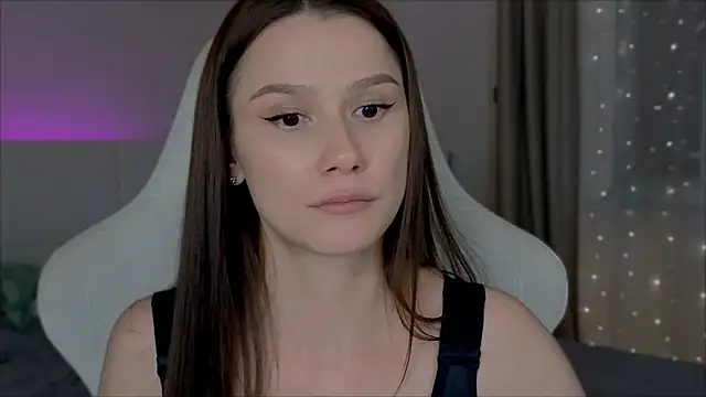 Madi soon online show from 10-07-25, 06:27