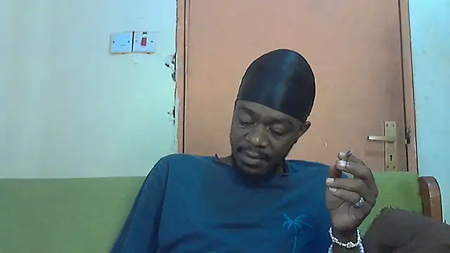 BIGDICKMULLAH online show from 10-28-25, 04:38