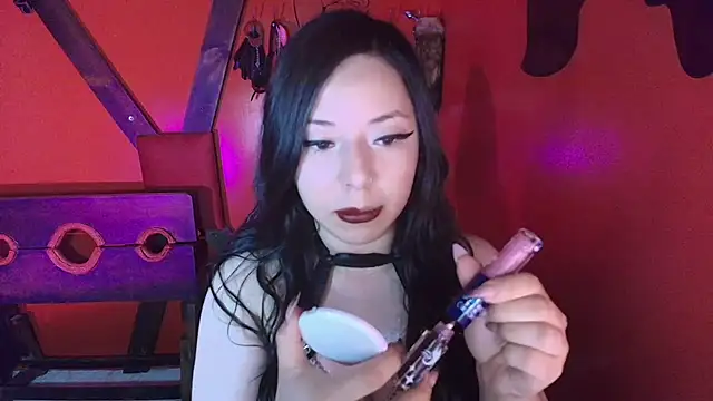 Snapshot of HannaCarrter chatting on 09-10-25, 12:05 HannaCarrter online show from 09-10-25, 12:05