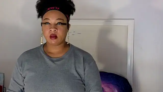 temptressbeauty24 online show from 12-12-24, 04:59