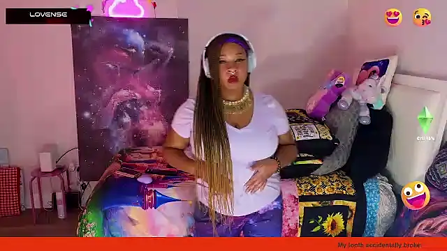 temptressbeauty24 online show from 02-08-25, 03:30